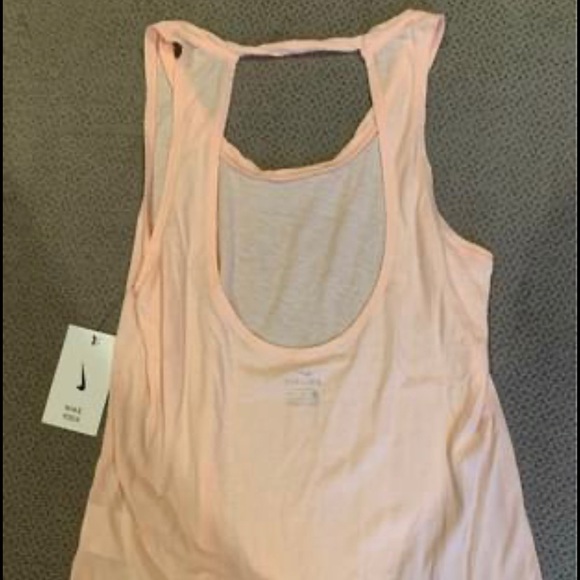 NWT Nike Yoga Top - Picture 2 of 3